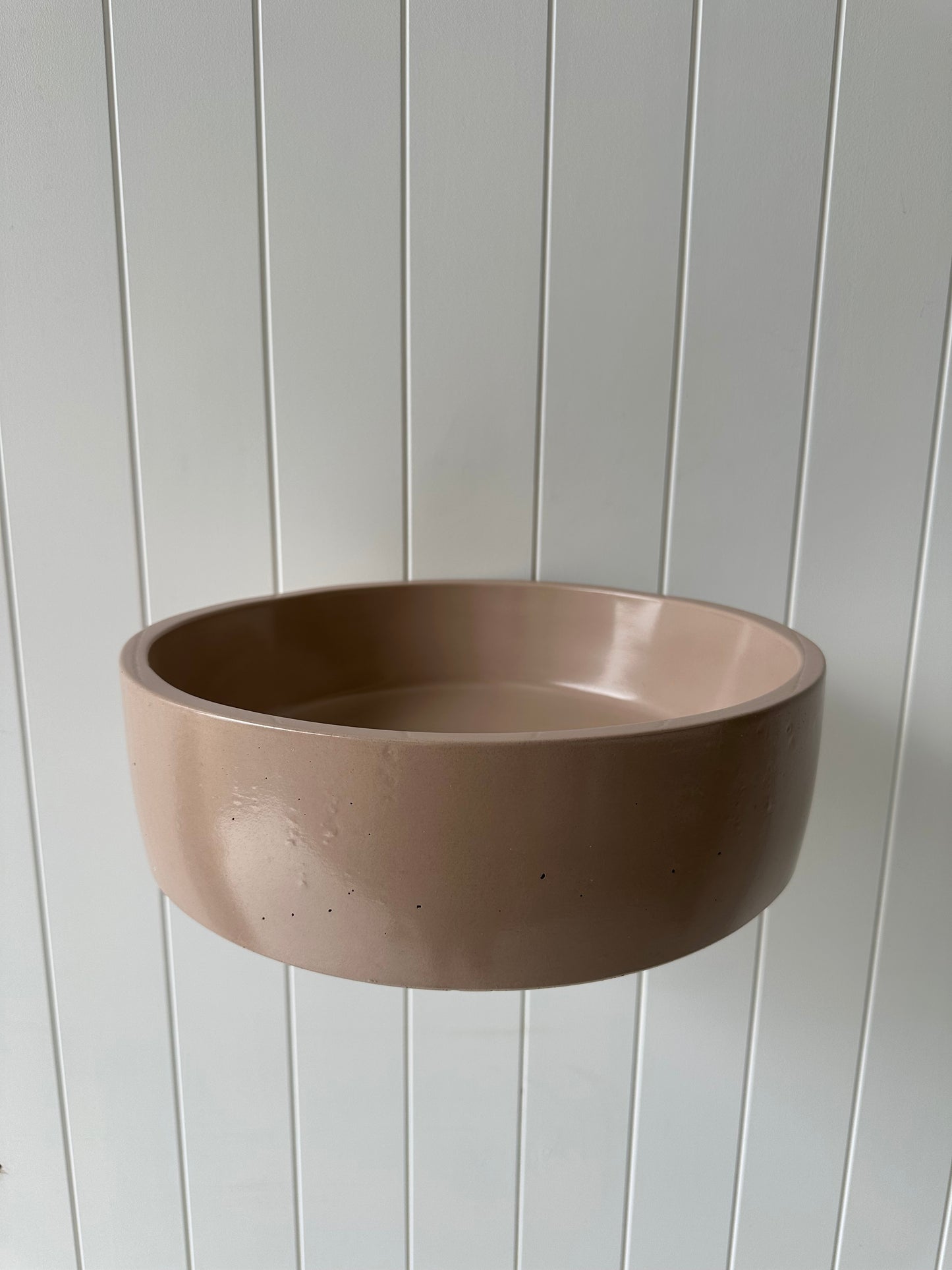 Mid Round Concrete Basin in Fossil