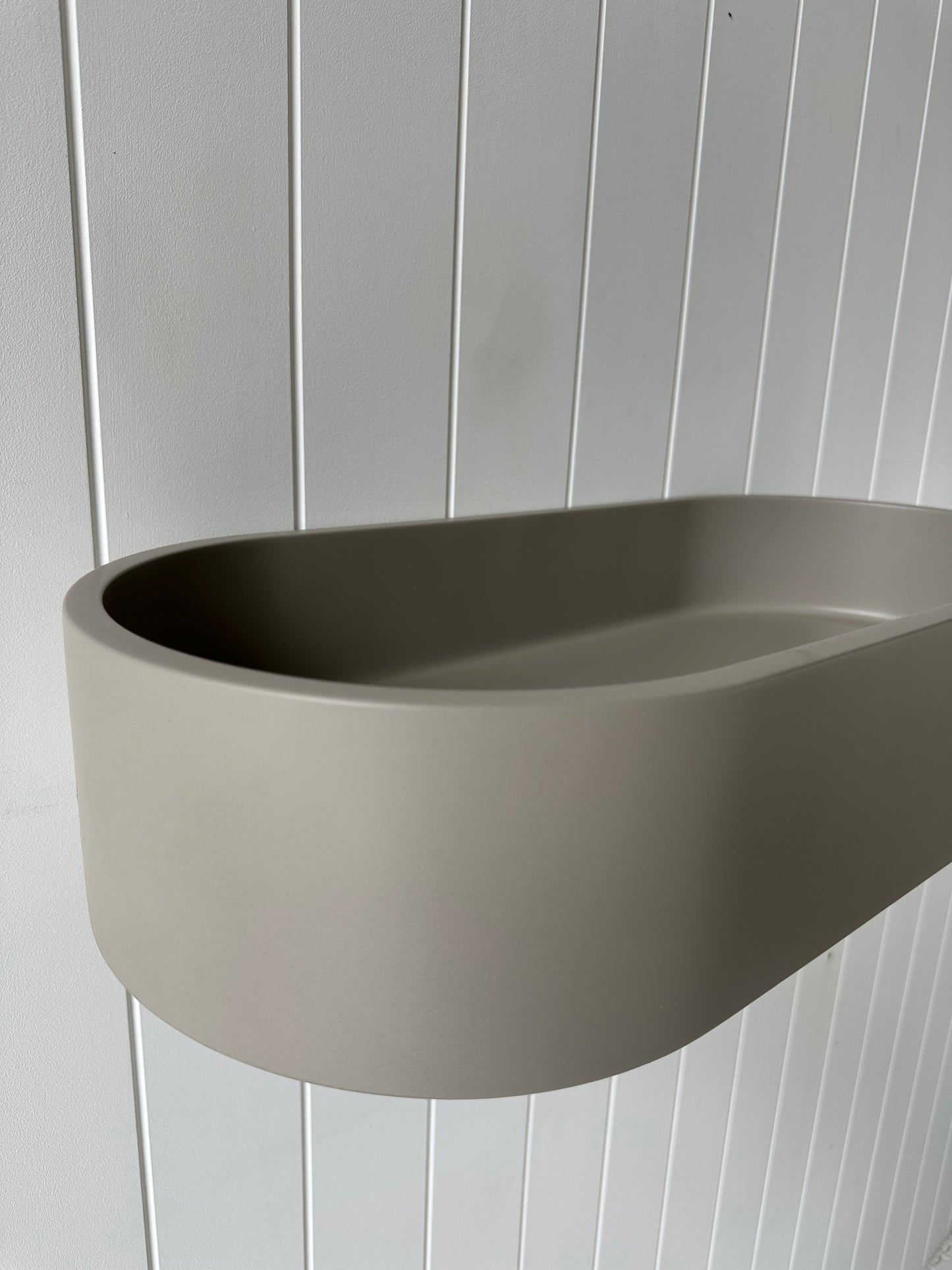 Large Pill Vessel Basin in Grey